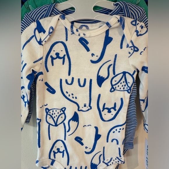 Carters Baby Long Sleeve Walrus/Penguin 4 Onesie Set NWT Size 3M - Picture 2 of 6